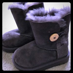 Little Girls Ugg boots - New/never worn